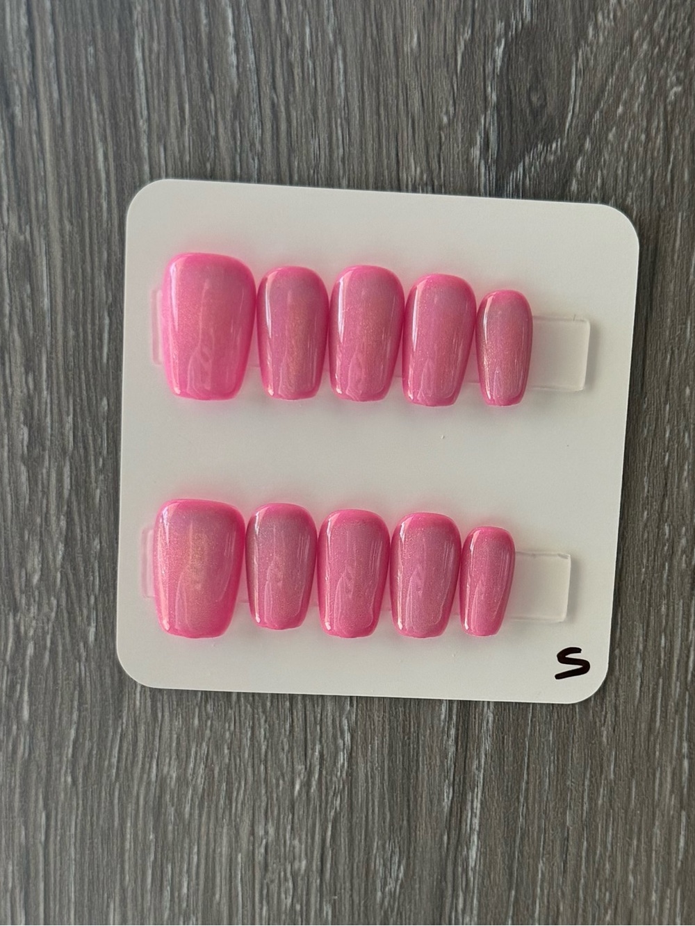 Shimmer Pink Press-On Nail Set for Women